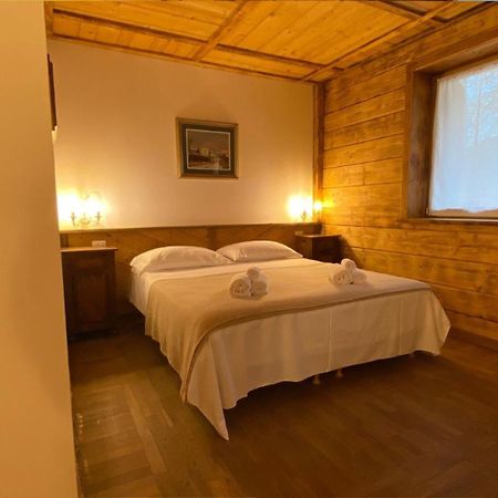 Locanda Al Cacciatore Nervesa della Battaglia Kültér fotó